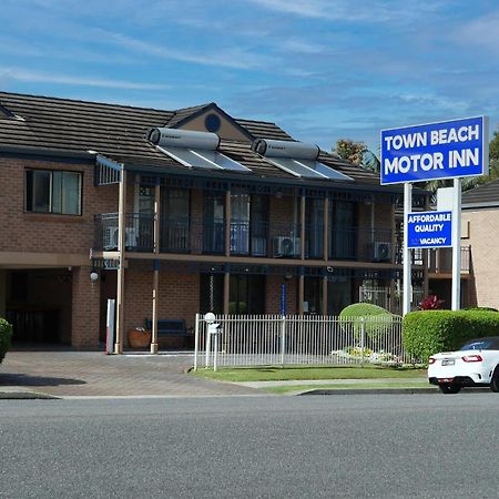 Town Beach Motor Inn ポート・マッコリー エクステリア 写真